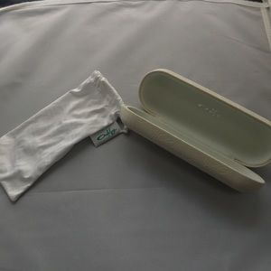 Brand new Oakley clam shell glasses hard case.